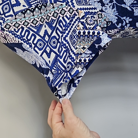 Chico's blue/white fancy print short sleeve casual dress-2 - Picture 2 of 8